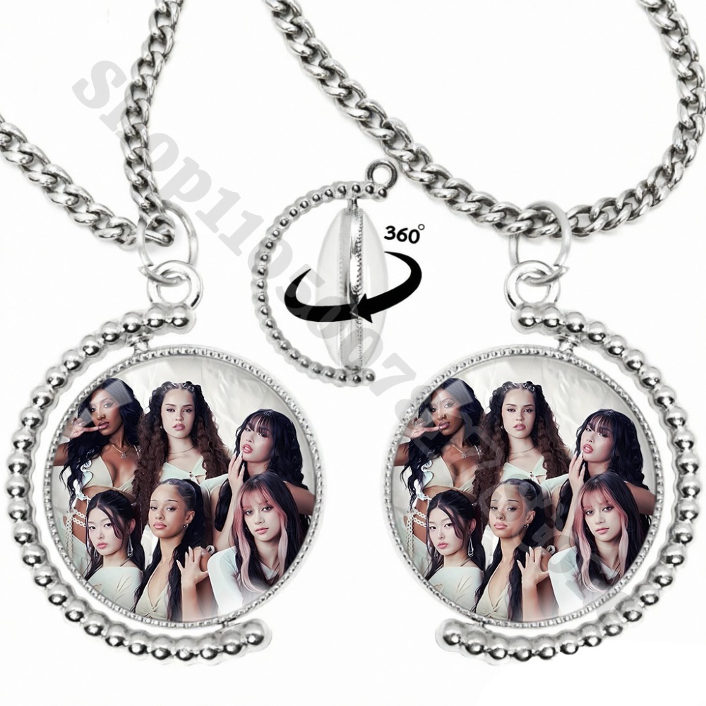 Anime Pendant Necklace - สร้อยคอแฟชั่นสุดสร้างสรรค์ เครื่องประดับแฟชั่น สร้อยคอหมุน KATSEYE จี้ห้อยคอการ์ตูนน่ารัก ของตกแต่งน่ารัก