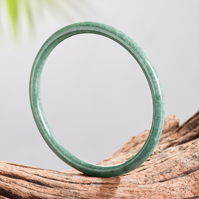กำไลหยกพม่าแท้ สร้อยข้อมือหยกแ - Bracelets บทวิจารณ์และราคา