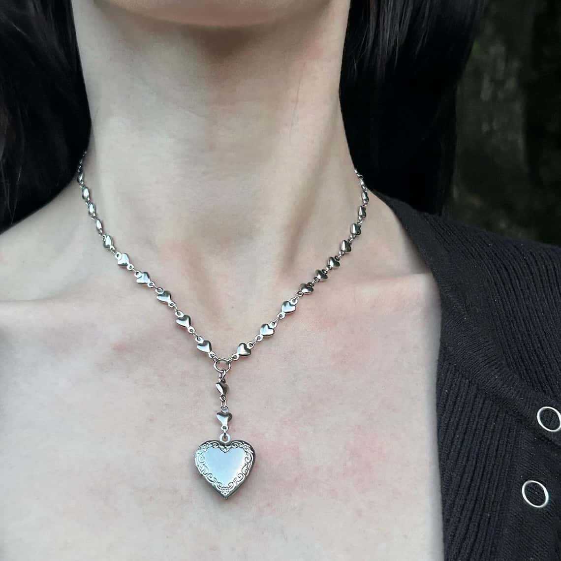 สร้อยคอโรซารีลาเรียตพร้อมจี้ล็ - Heart Locket Necklace Photo บทวิจารณ์และราคา