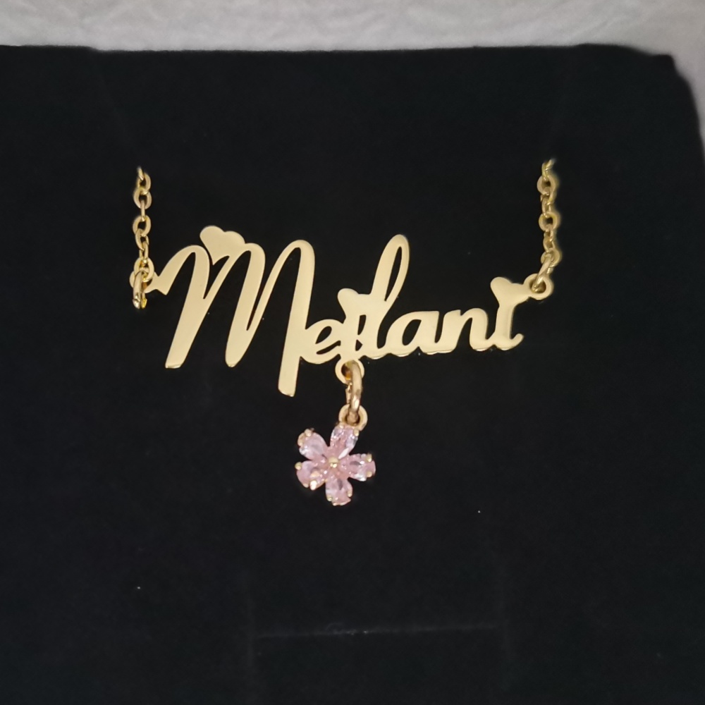 Leechee จี้ดอกไม้เพทายขนาดเล็ก - Custom Name Necklace Stainless Steel บทวิจารณ์และราคา