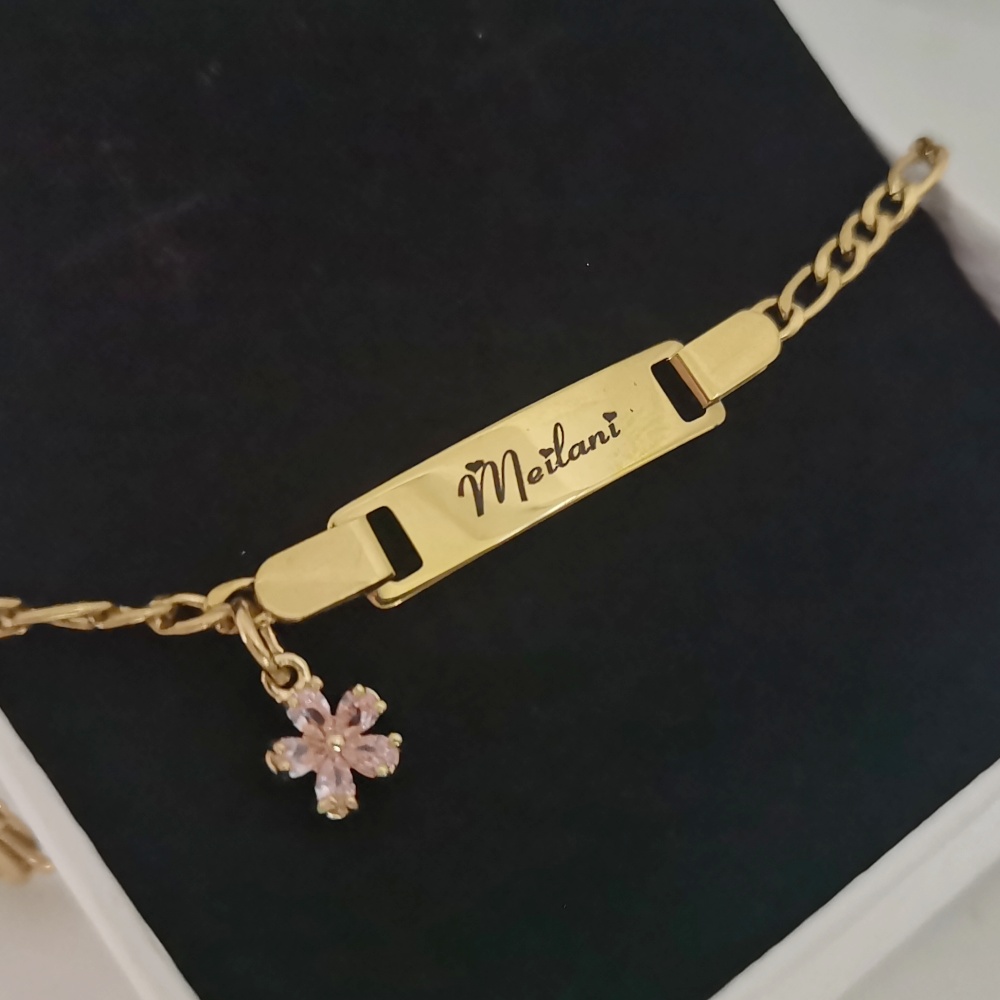 Leechee จี้ดอกไม้เพทายขนาดเล็ก - Custom Name Necklace Stainless Steel บทวิจารณ์และราคา
